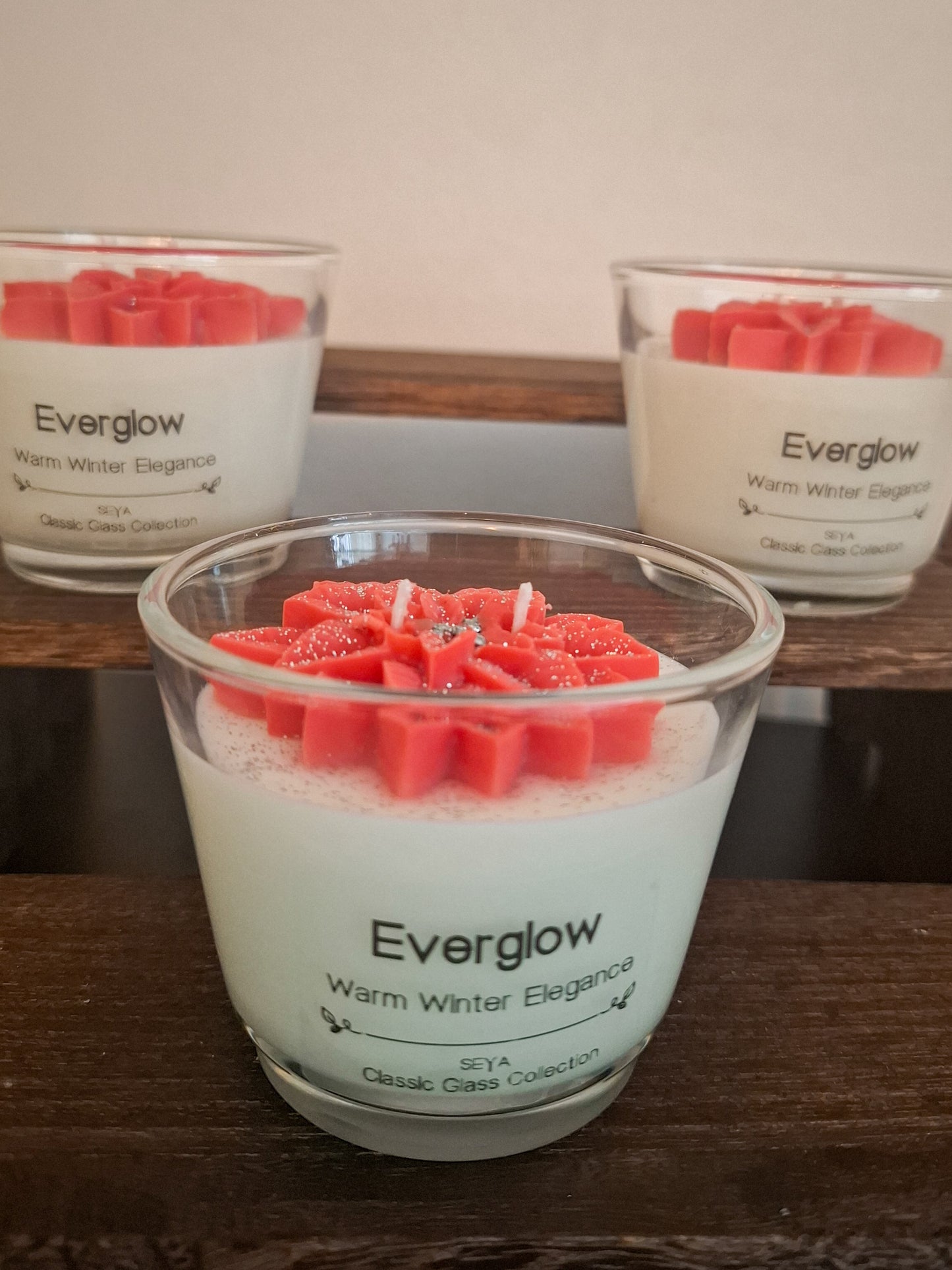 *UITVERKOCHT* Everglow (White) *Classic Glass Collection* Limited Edition Kerst